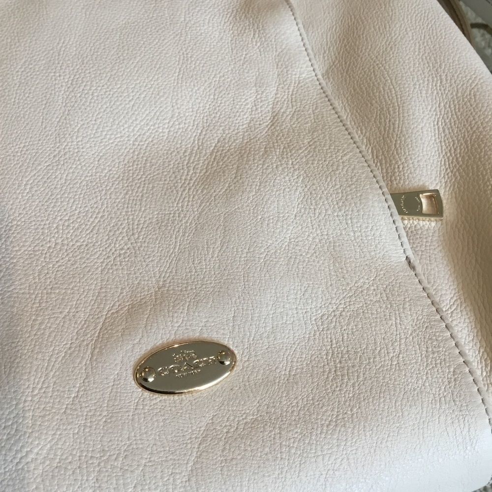 COACH SHOULDER BAG OR CROSSBODY PEBBLE LEATHER - Picture 6 of 6